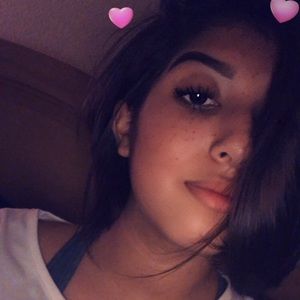 Meet your Posher, Anica